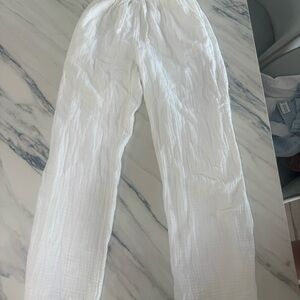 Women’s White Casual Pants